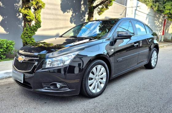 CHEVROLET CRUZE 1.8 LTZ 16V FLEX 4P AUTOMÁTICO CHEVROLET CRUZE 1.8 LTZ 16V FLEX 4P AUTOMÁTICO